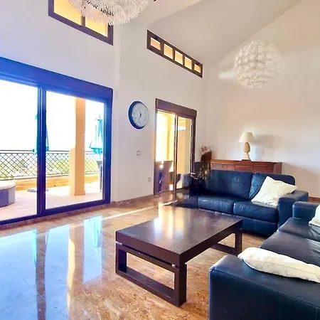 Luna-villa De Riviera With Sea-view Tatil Evi *